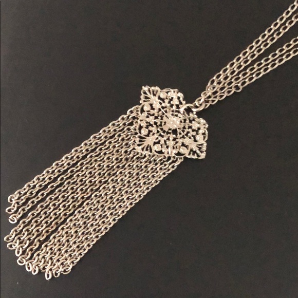 VINTAGE BOHEMIAN SILVER METAL CHAINED NECKLACE - Picture 7 of 8